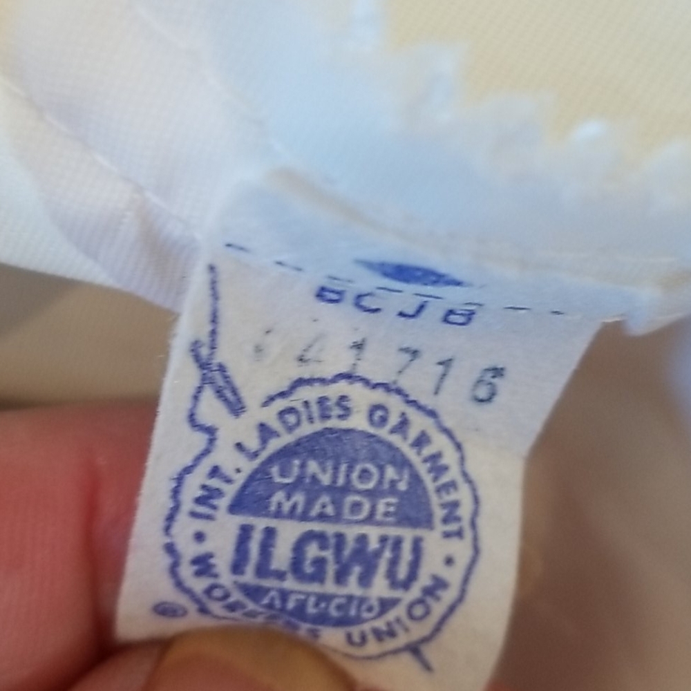 Vintage Shantung Wedding Dress w/ Bustle, size S - Picture 16 of 16